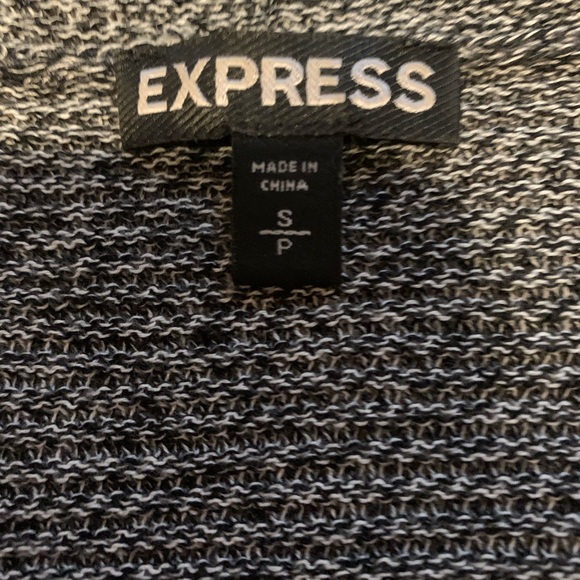 Express sweater - Picture 2 of 3